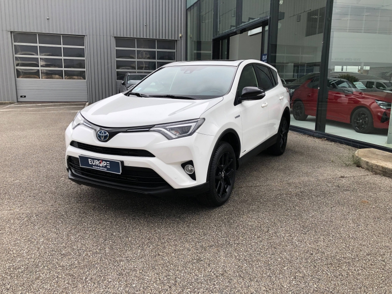 TOYOTA RAV4 d’occasion à vendre à Fréjus chez Europe Automobiles Fréjus (Photo 13)