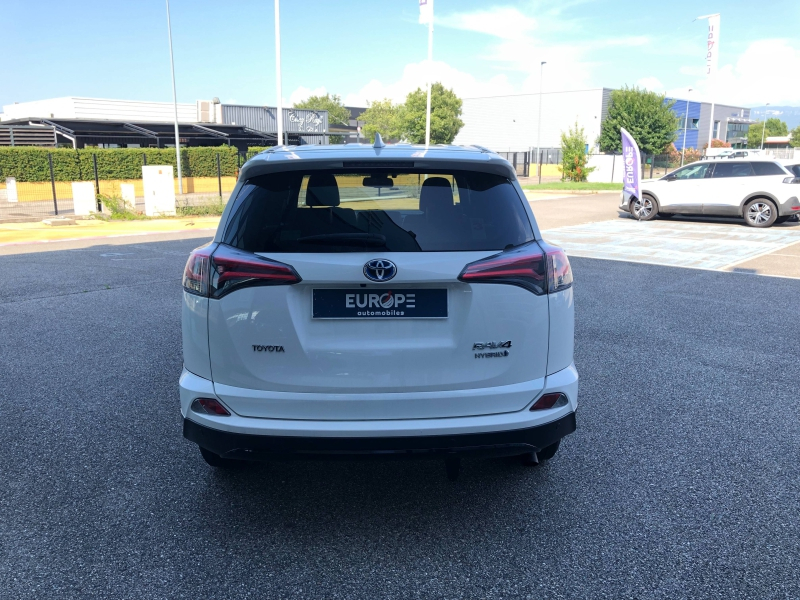 TOYOTA RAV4 d’occasion à vendre à Fréjus chez Europe Automobiles Fréjus (Photo 18)