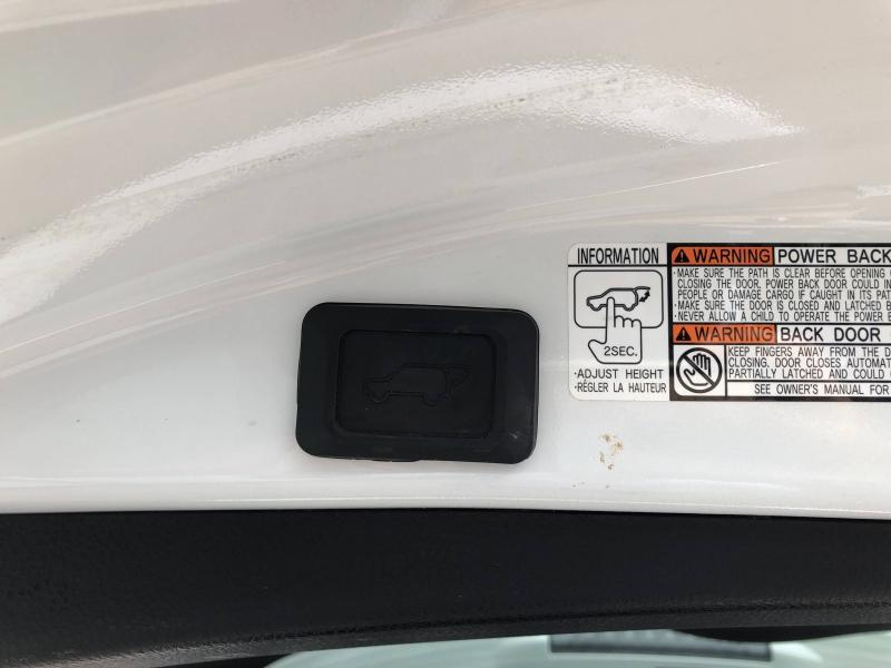 TOYOTA RAV4 d’occasion à vendre à Fréjus chez Europe Automobiles Fréjus (Photo 18)